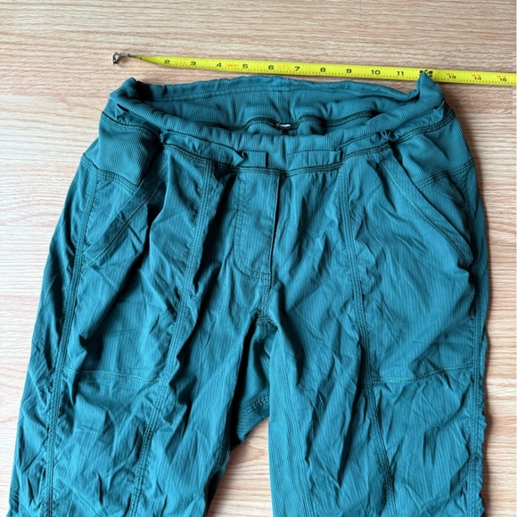 Lululemon Street To Studio Pant II Green Size 6 - Picture 4 of 7